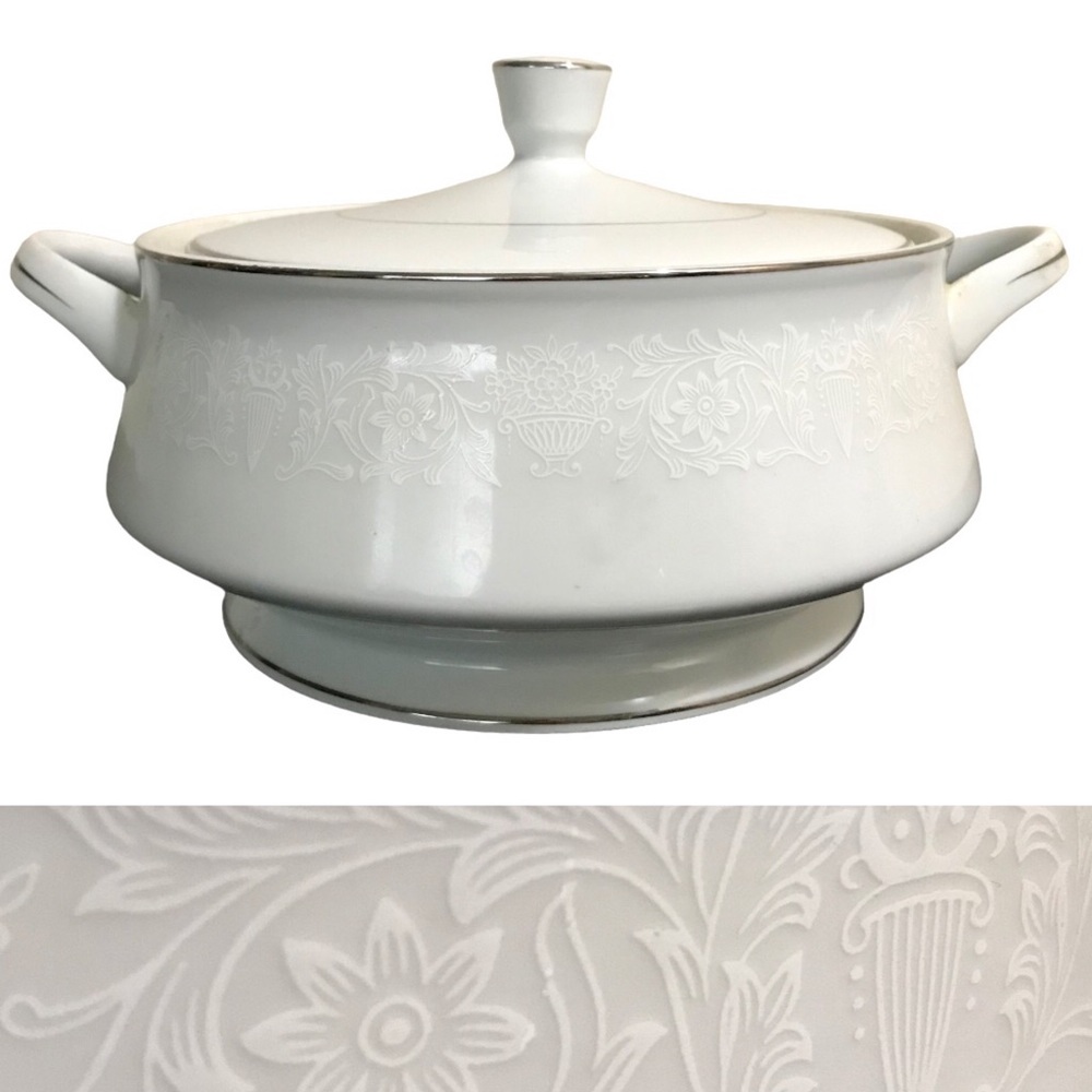 Crown Victoria Fine China Lovelace Covered Casserole Dish Pot | Platinum Trim